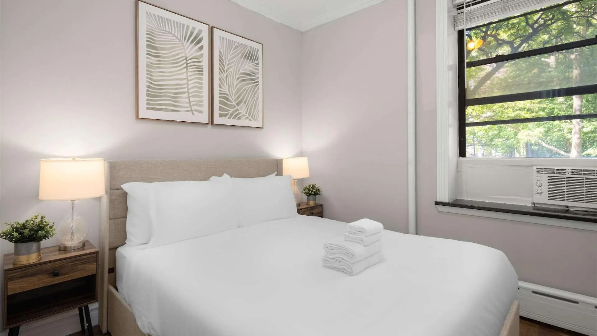 Stylish Midtown East Escape Near It All New York USA