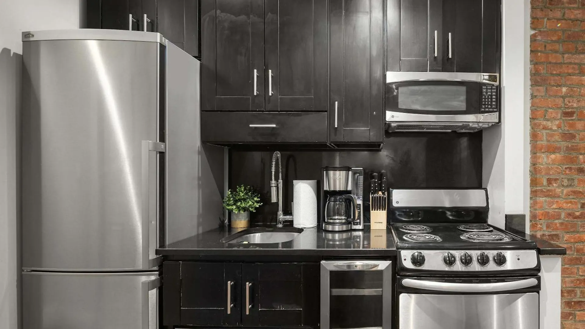 Stylish Midtown East Escape Near It All New York Apartmán