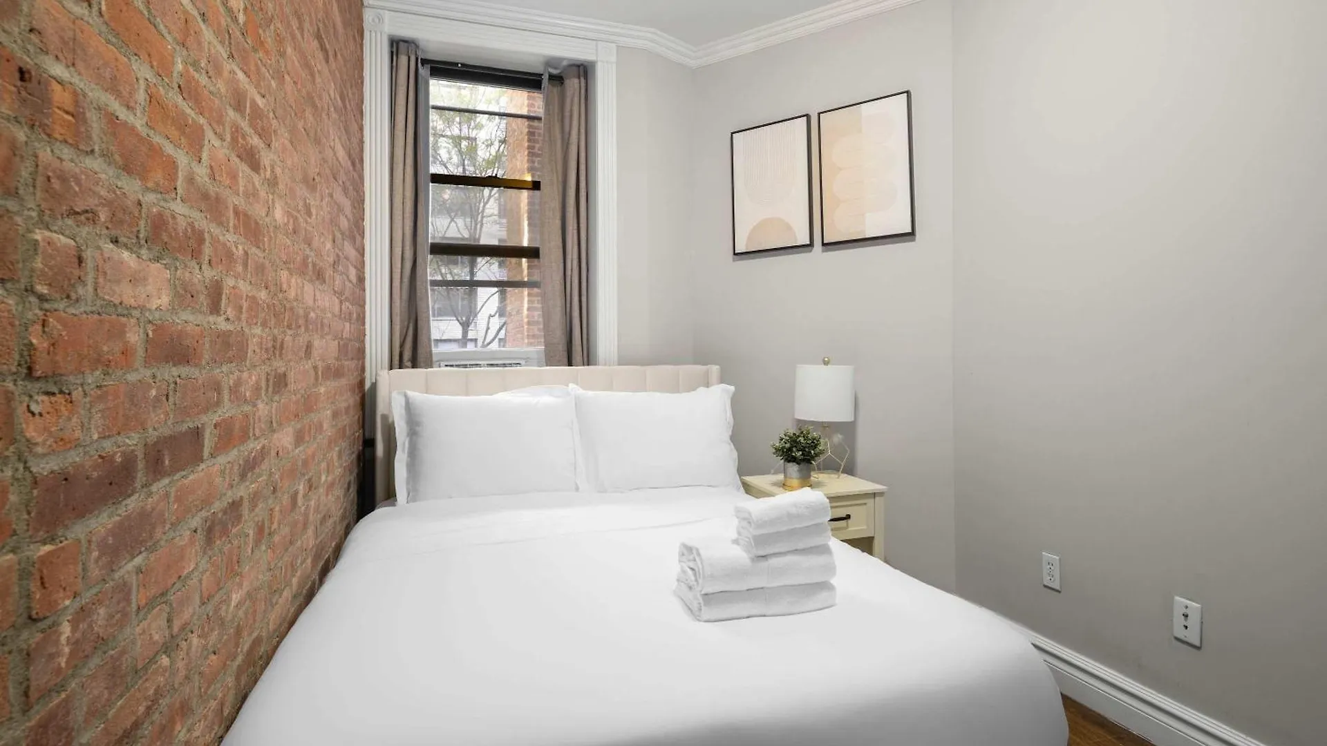 アパート Stylish Midtown East Escape Near It All ニューヨーク 米国